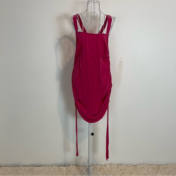 LOVERS AND FRIENDS Tina Mini Dress in Hot Pink rushed back zip SZ S - Picture 2 of 9